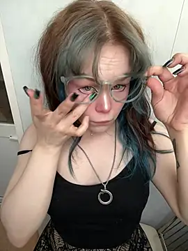MaddisonHaas online show from 06-22-26, 04:15