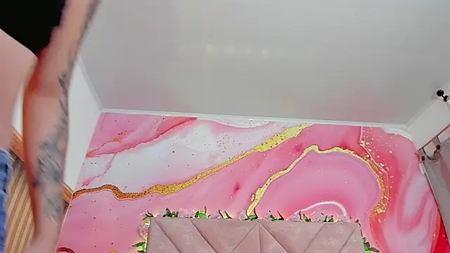 Taylor  cooper online show from 04-27-26, 06:28