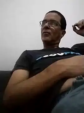 Snapshot of barboza991 chatting on 12-16-24, 03:22 barboza991 online show from 12-16-24, 03:22