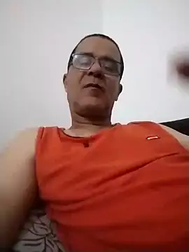 Snapshot of barboza991 chatting on 01-01-25, 03:57 barboza991 online show from 01-01-25, 03:57