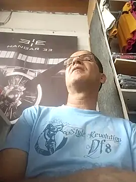 Snapshot of barboza991 chatting on 02-21-25, 03:32 barboza991 online show from 02-21-25, 03:32