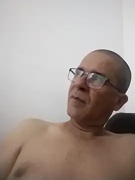 Snapshot of barboza991 chatting on 03-15-25, 11:39 barboza991 online show from 03-15-25, 11:39