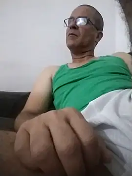 Snapshot of barboza991 chatting on 03-16-25, 12:33 barboza991 online show from 03-16-25, 12:33