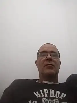 Snapshot of barboza991 chatting on 03-17-25, 03:29 barboza991 online show from 03-17-25, 03:29