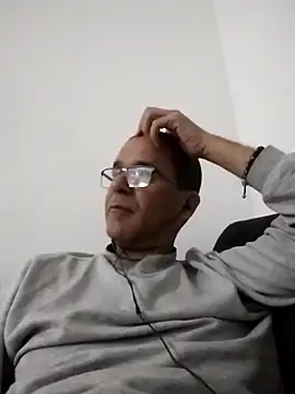 Snapshot of barboza991 chatting on 09-13-25, 01:05 barboza991 online show from 09-13-25, 01:05