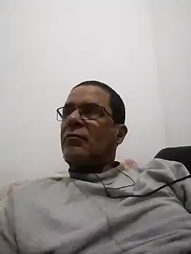 Snapshot of barboza991 chatting on 09-22-25, 11:51 barboza991 online show from 09-22-25, 11:51