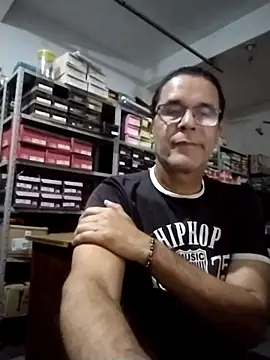 Snapshot of barboza991 chatting on 10-03-25, 07:44 barboza991 online show from 10-03-25, 07:44