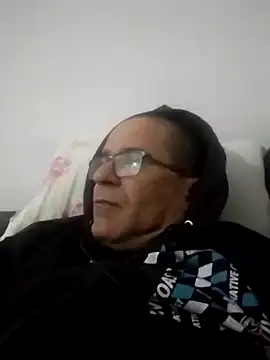 Snapshot of barboza991 chatting on 10-10-25, 02:21 barboza991 online show from 10-10-25, 02:21