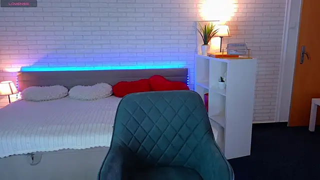NovaBlissss online show from 07-30-26, 04:28