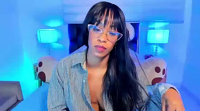 Snapshot of IsabelaRoss chatting on 03-04-25, 11:32 IsabelaRoss online show from 03-04-25, 11:32