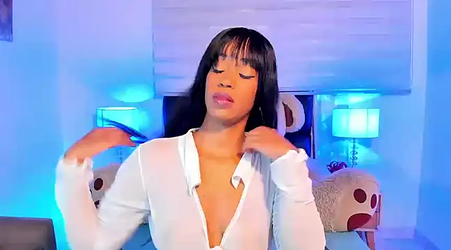 Snapshot of IsabelaRoss chatting on 03-05-25, 08:10 IsabelaRoss online show from 03-05-25, 08:10