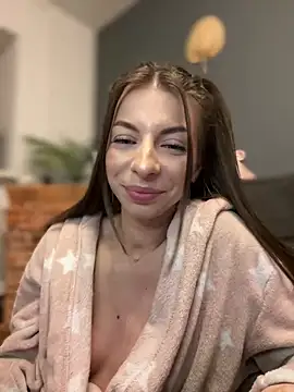 Snapshot of Mia_Ethan chatting on 01-26-25, 05:34 Mia Ethan online show from 01-26-25, 05:34