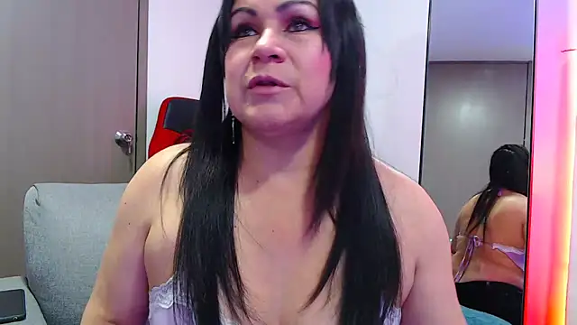 Snapshot of jescaoporto4 chatting on 03-10-26, 06:57 jescaoporto4 online show from 03-10-26, 06:57