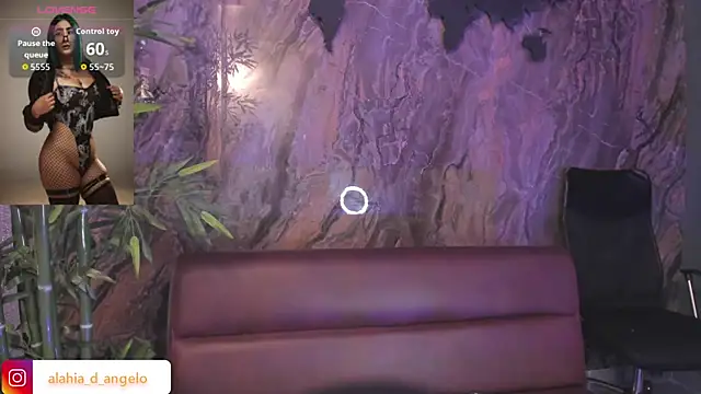 Snapshot of Alahia_Dangelo chatting on 11-10-25, 05:23 Alahia Dangelo online show from 11-10-25, 05:23