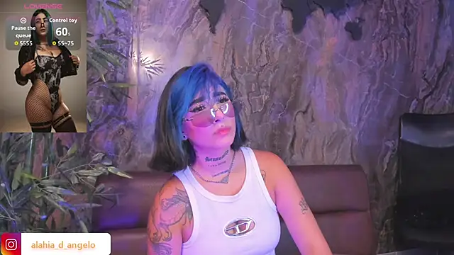 Snapshot of Alahia_Dangelo chatting on 12-16-25, 05:29 Alahia Dangelo online show from 12-16-25, 05:29