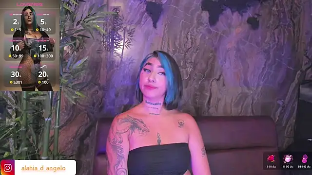 Snapshot of Alahia_Dangelo chatting on 01-10-26, 05:31 Alahia Dangelo online show from 01-10-26, 05:31