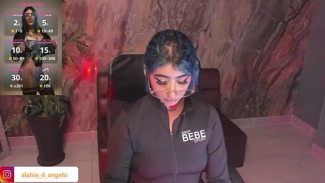 Snapshot of Alahia_Dangelo chatting on 03-08-26, 02:21 Alahia Dangelo online show from 03-08-26, 02:21