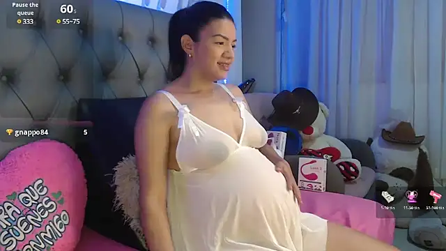 Horny mami12 online show from 12-27-24, 09:54