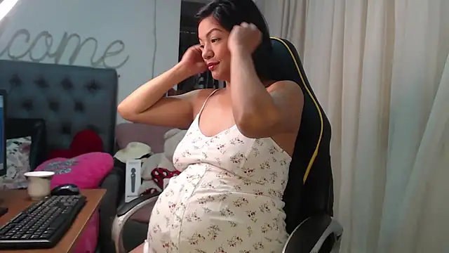 Horny mami12 online show from 02-10-25, 01:33