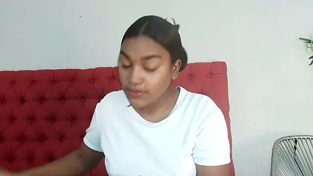 kayna gomez online show from 07-17-26, 07:19