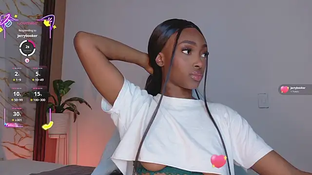 ahvi ebony online show from 06-10-26, 02:05