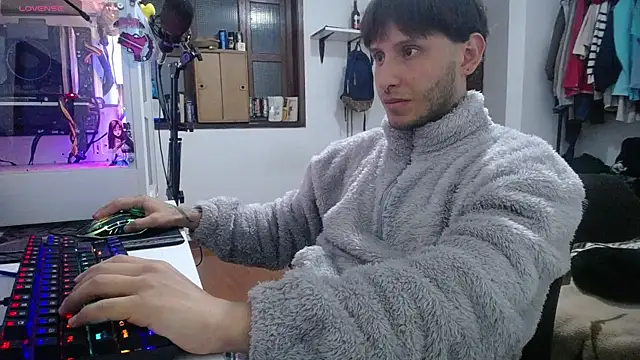Snapshot of esjrobles chatting on 01-22-25, 08:29 esjrobles online show from 01-22-25, 08:29