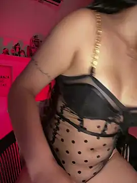 Pink Jazmin online show from 07-25-26, 12:20
