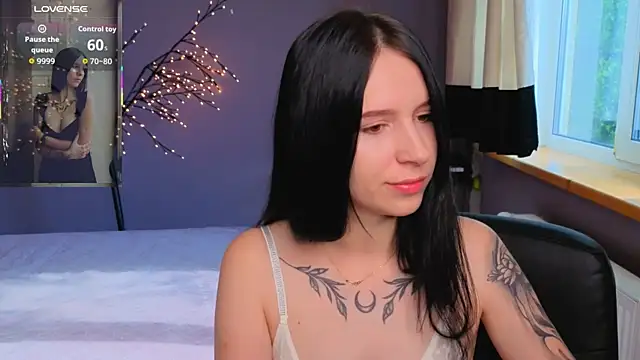 KarolinaBlacks online show from 06-14-26, 05:42