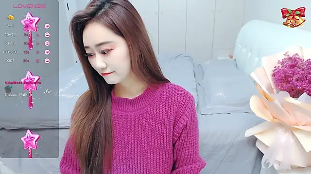 Snapshot of Sexyxiao_520 chatting on 02-14-25, 05:41 Sexyxiao 520 online show from 02-14-25, 05:41