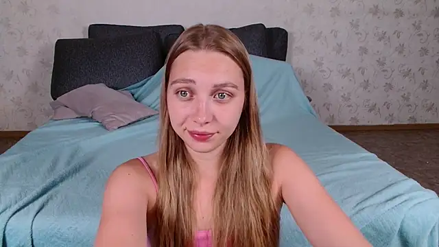 bellaa love  online show from 07-09-26, 12:04
