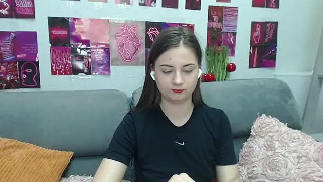 MilanaRoza online show from 04-24-26, 04:53