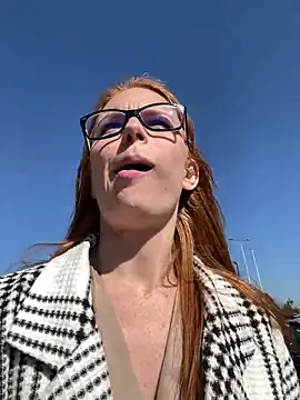 Snapshot of Redhairedteacher chatting on 03-20-25, 11:16 Redhairedteacher online show from 03-20-25, 11:16