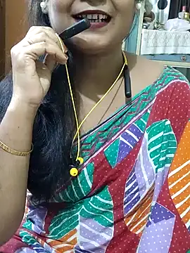 yoursweety09 online show from 06-17-26, 07:00