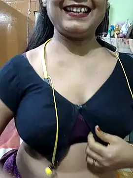 yoursweety09 online show from 07-04-26, 02:12
