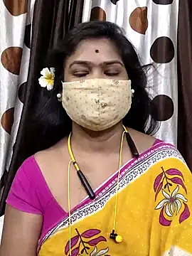 yoursweety09 online show from 07-14-26, 12:02
