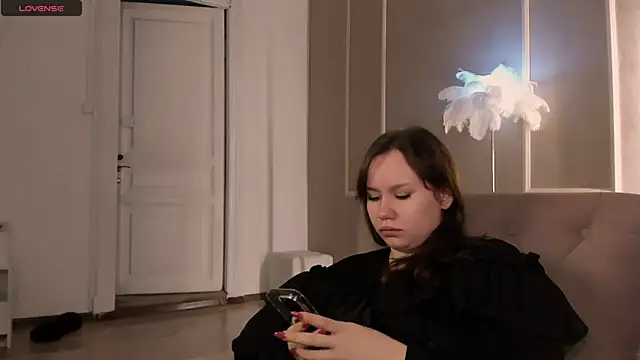 Alisia Mars online show from 10-09-25, 06:00