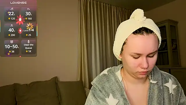 Alisia Mars online show from 11-18-25, 06:18