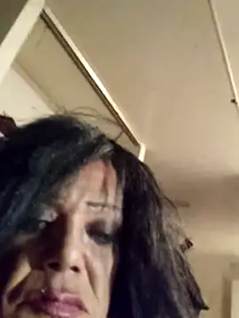 Snapshot of Cumhrd777 chatting on 10-22-25, 10:04 Cumhrd777 online show from 10-22-25, 10:04