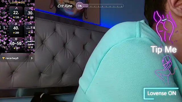 Snapshot of Dyla_n18 chatting on 03-21-25, 01:56 Dyla n18 online show from 03-21-25, 01:56