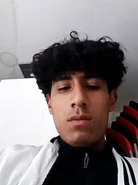 alexander32r online show from 09-11-25, 03:56