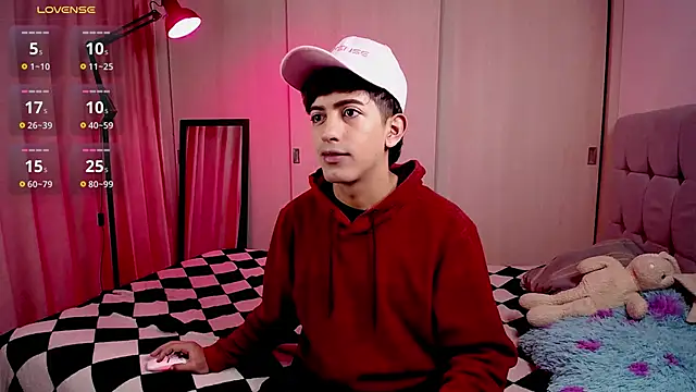 Snapshot of teobowny_ chatting on 01-03-25, 01:36 teobowny online show from 01-03-25, 01:36