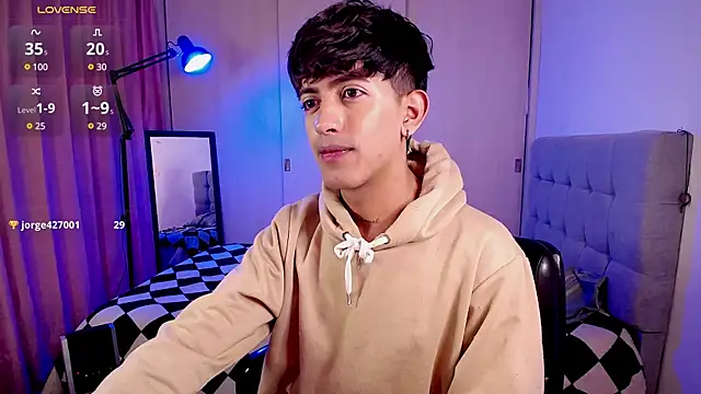 Snapshot of teobowny_ chatting on 01-18-25, 08:09 teobowny online show from 01-18-25, 08:09