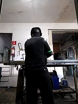 Snapshot of Topezinho123 chatting on 12-22-25, 04:26 Topezinho123 online show from 12-22-25, 04:26