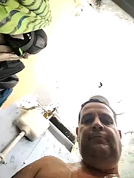 Snapshot of Topezinho123 chatting on 03-19-26, 05:11 Topezinho123 online show from 03-19-26, 05:11