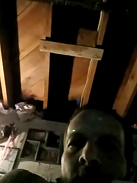 Snapshot of Whipit323 chatting on 02-22-26, 08:46 Whipit323 online show from 02-22-26, 08:46