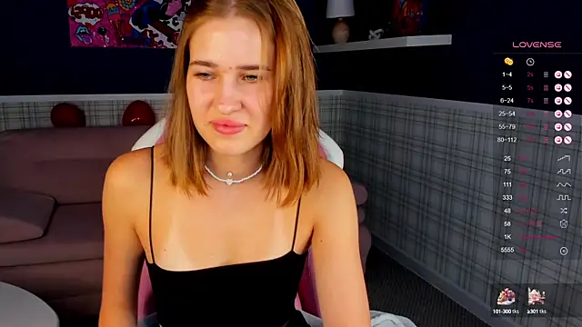 Jennifer Wadee online show from 03-02-25, 01:04