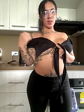 AndyFire69 online show from 10-06-25, 05:54