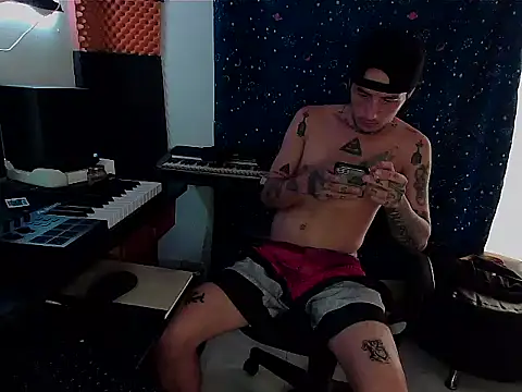 patrik tattoo  online show from 02-21-25, 10:15