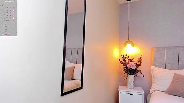 Snapshot of tutu_milf chatting on 03-07-25, 07:05 tutu milf online show from 03-07-25, 07:05