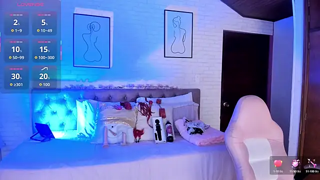 Snapshot of Kitty_Pam chatting on 12-18-25, 08:26 Kitty Pam online show from 12-18-25, 08:26